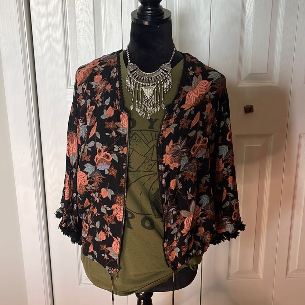 Lightweight Black Floral Zip up top